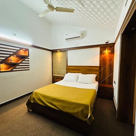 The Mallika Holidays Mananthavady Exterior photo